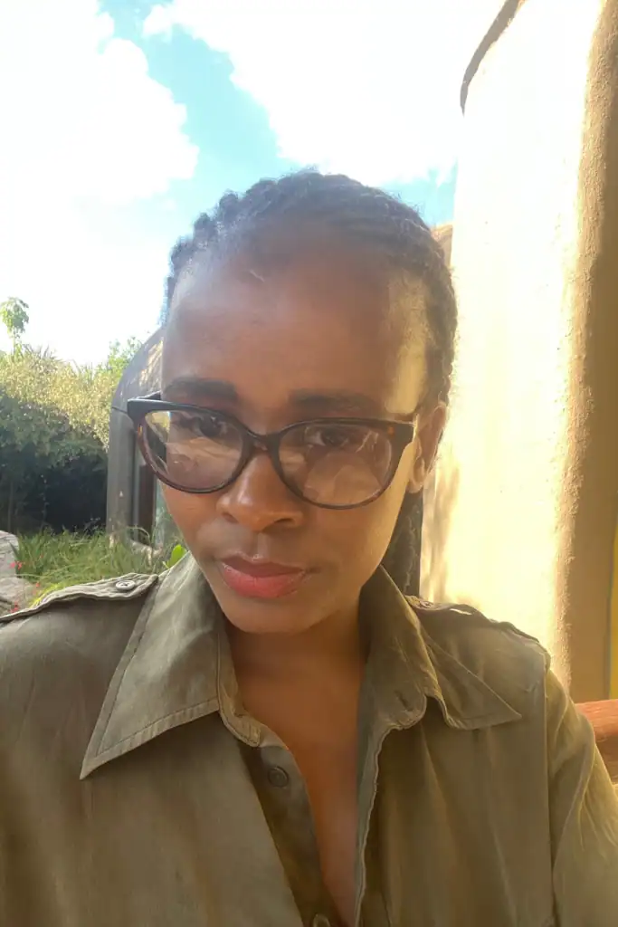 safari outfit female